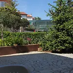 7647a Apartament *
