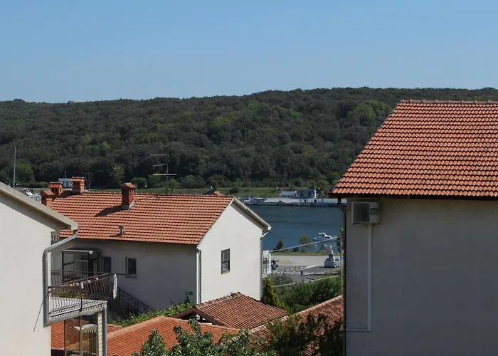 7647a Διαμέρισμα *