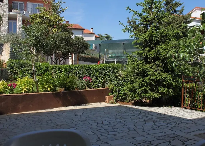 7647a Διαμέρισμα *